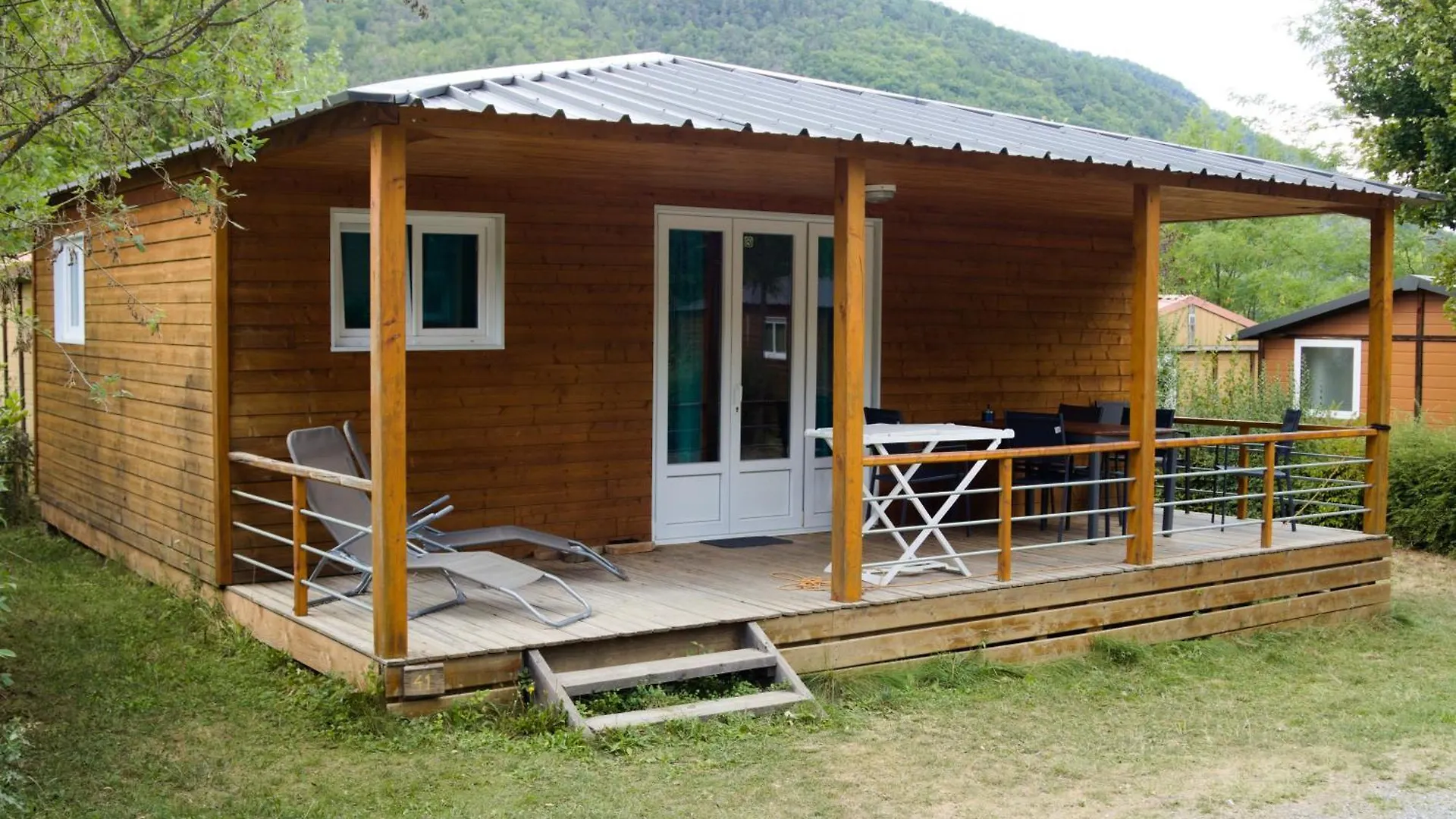 Campsite Village De Chalets Et Camping La Pierre De L'Aigle La Breole France